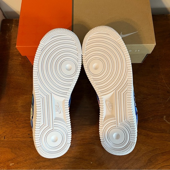 NIKE Women’s Air Force 1 ‘07 All Patched Up - Picture 9 of 11